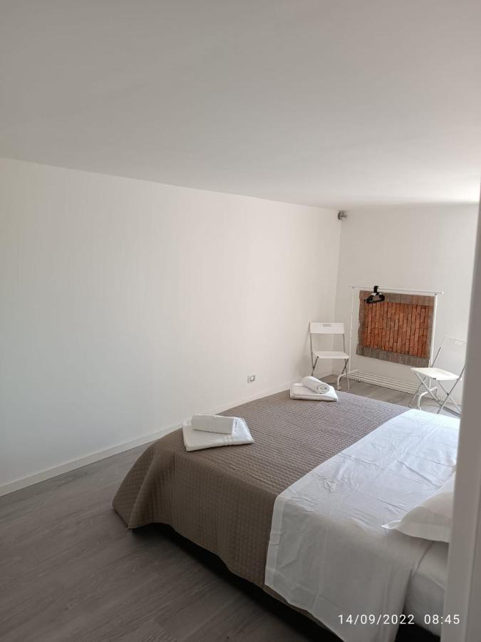Di Fronzo Guest House T Triggiano Exterior photo